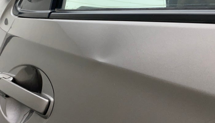 2015 Honda Brio 1.2 S MT I VTEC, Petrol, Manual, 52,444 km, Right rear door - Slightly dented