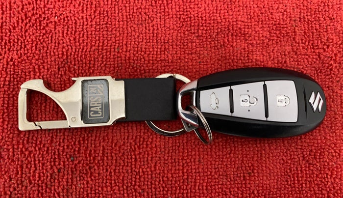 2016 Maruti Ciaz ZXI+ AT, Petrol, Automatic, 60,711 km, Key Close Up
