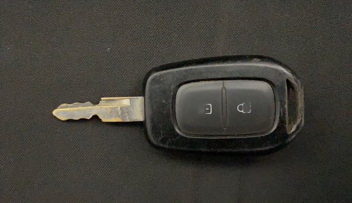 2016 Renault Kwid RXT 0.8, Petrol, Manual, 51,994 km, Key Close Up