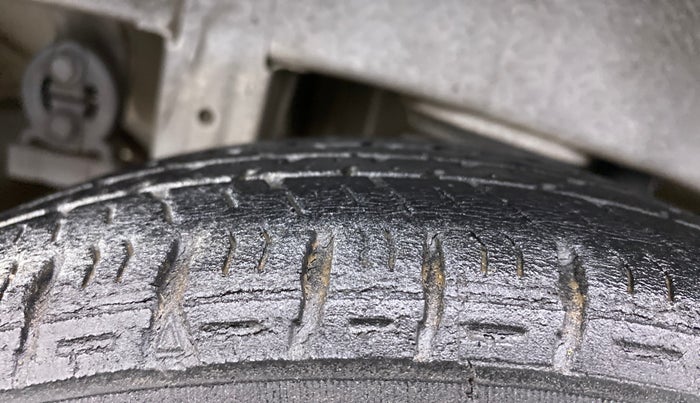 2012 Maruti Alto K10 VXI, Petrol, Manual, 41,712 km, Right Rear Tyre Tread
