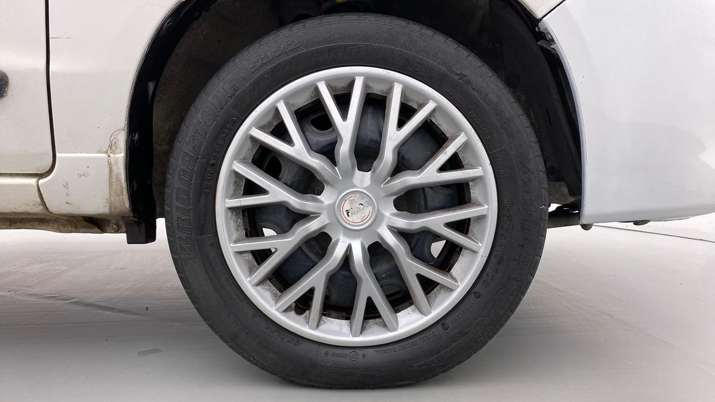 2012 Maruti Alto K10 VXI, Petrol, Manual, 41,712 km, Right Front Wheel
