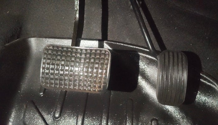 2018 Tata Tiago XZA PETROL, Petrol, Automatic, 23,052 km, Pedals