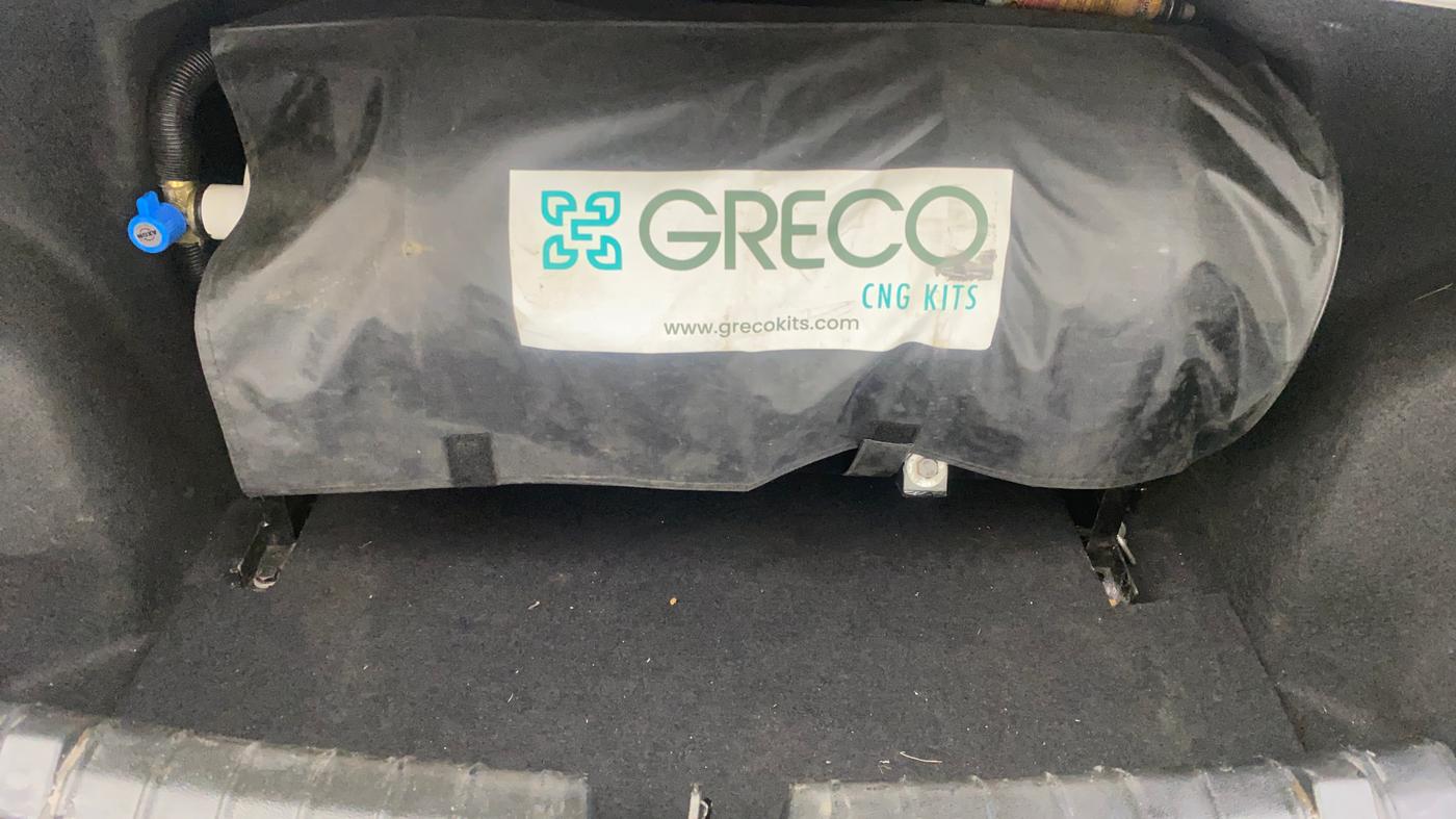 2018 Tata TIGOR XTA PETROL, CNG, Automatic, 84,939 km, Boot Inside