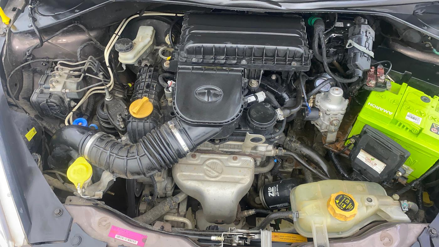 2018 Tata TIGOR XTA PETROL, CNG, Automatic, 84,939 km, Engine View - Right