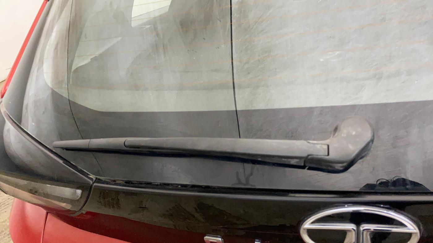 2020 Tata ALTROZ XZ PETROL, Petrol, Manual, 43,628 km, Rear Wiper