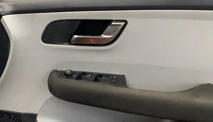 2020 Tata ALTROZ XZ PETROL, Petrol, Manual, 43,628 km, Driver Side Door Panels Control