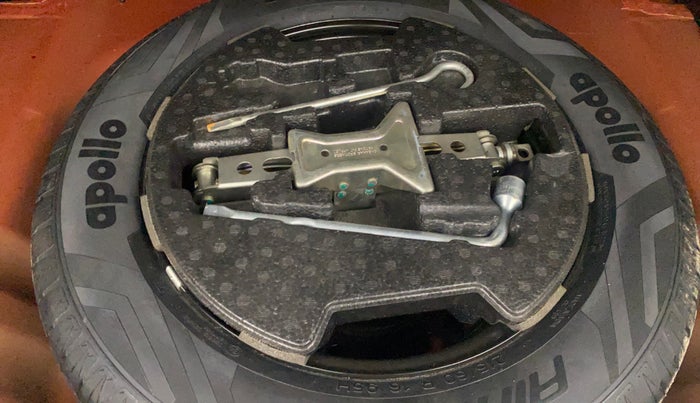 2016 Maruti Vitara Brezza ZDI PLUS DUAL TONE, Diesel, Manual, 36,733 km, Spare Tyre