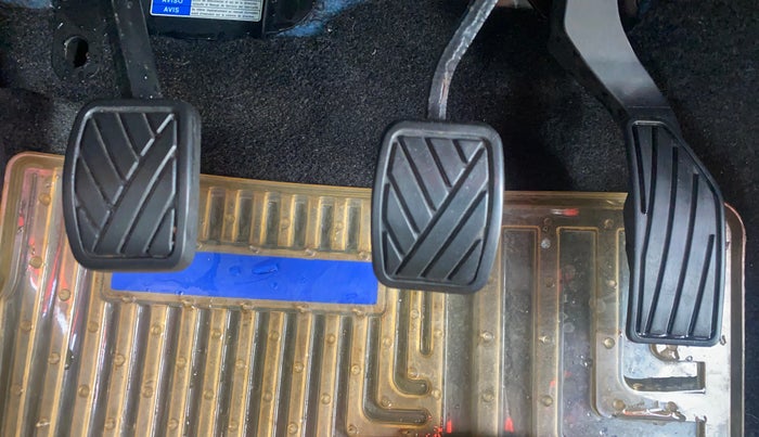 2016 Maruti Vitara Brezza ZDI PLUS DUAL TONE, Diesel, Manual, 36,733 km, Pedals