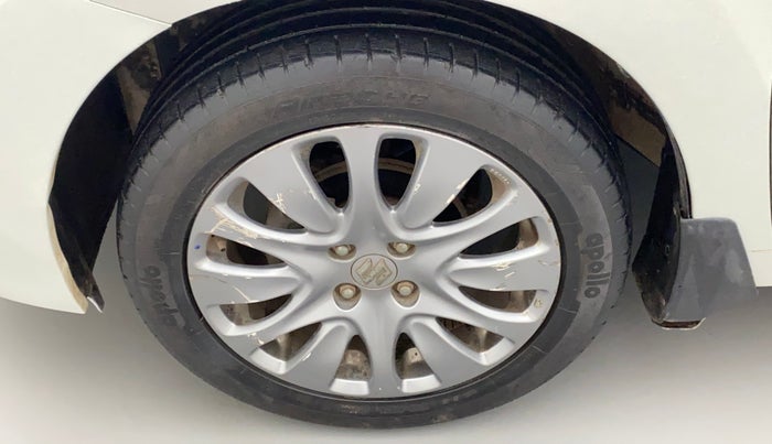 2017 Maruti Baleno ALPHA PETROL 1.2, Petrol, Manual, 45,708 km, Left front tyre - Minor crack