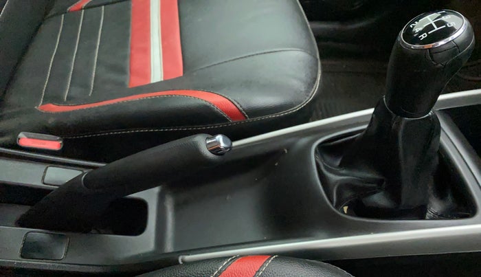 2017 Maruti Baleno ALPHA PETROL 1.2, Petrol, Manual, 45,708 km, Gear Lever
