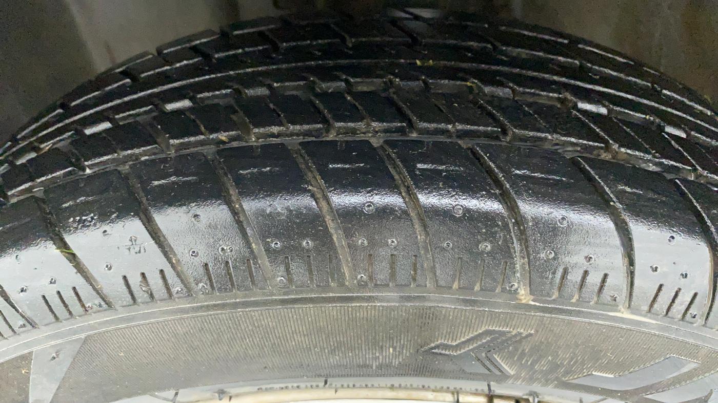 2016 Nissan Micra Active XL, Petrol, Manual, 38,310 km, Left Front Tyre Tread