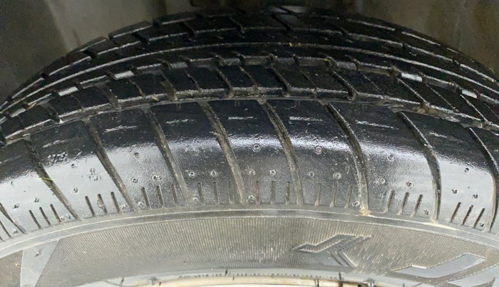 2016 Nissan Micra Active XL, Petrol, Manual, 38,310 km, Left Front Tyre Tread