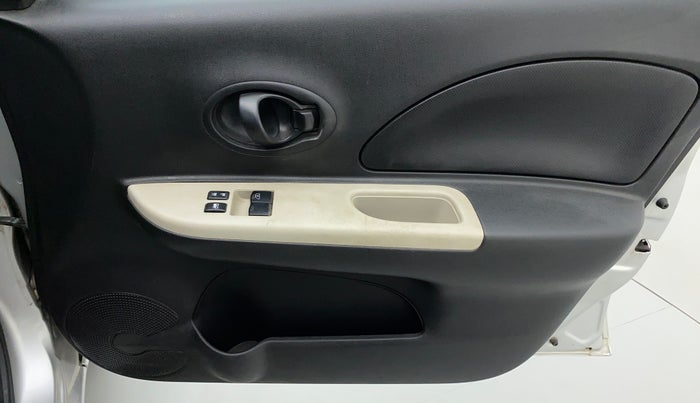 2016 Nissan Micra Active XL, Petrol, Manual, 38,310 km, Driver Side Door Panels Control