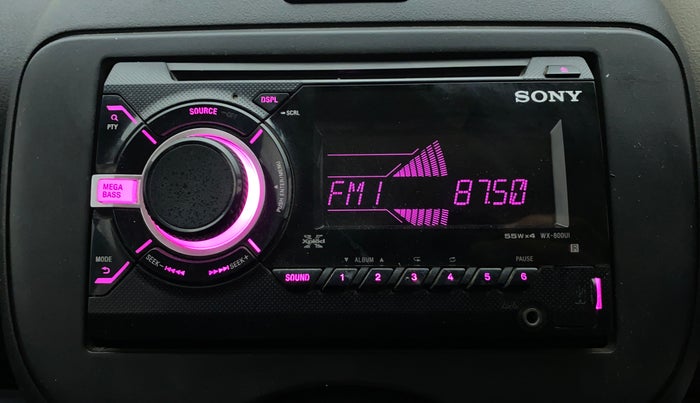 2016 Nissan Micra Active XL, Petrol, Manual, 38,310 km, Infotainment System