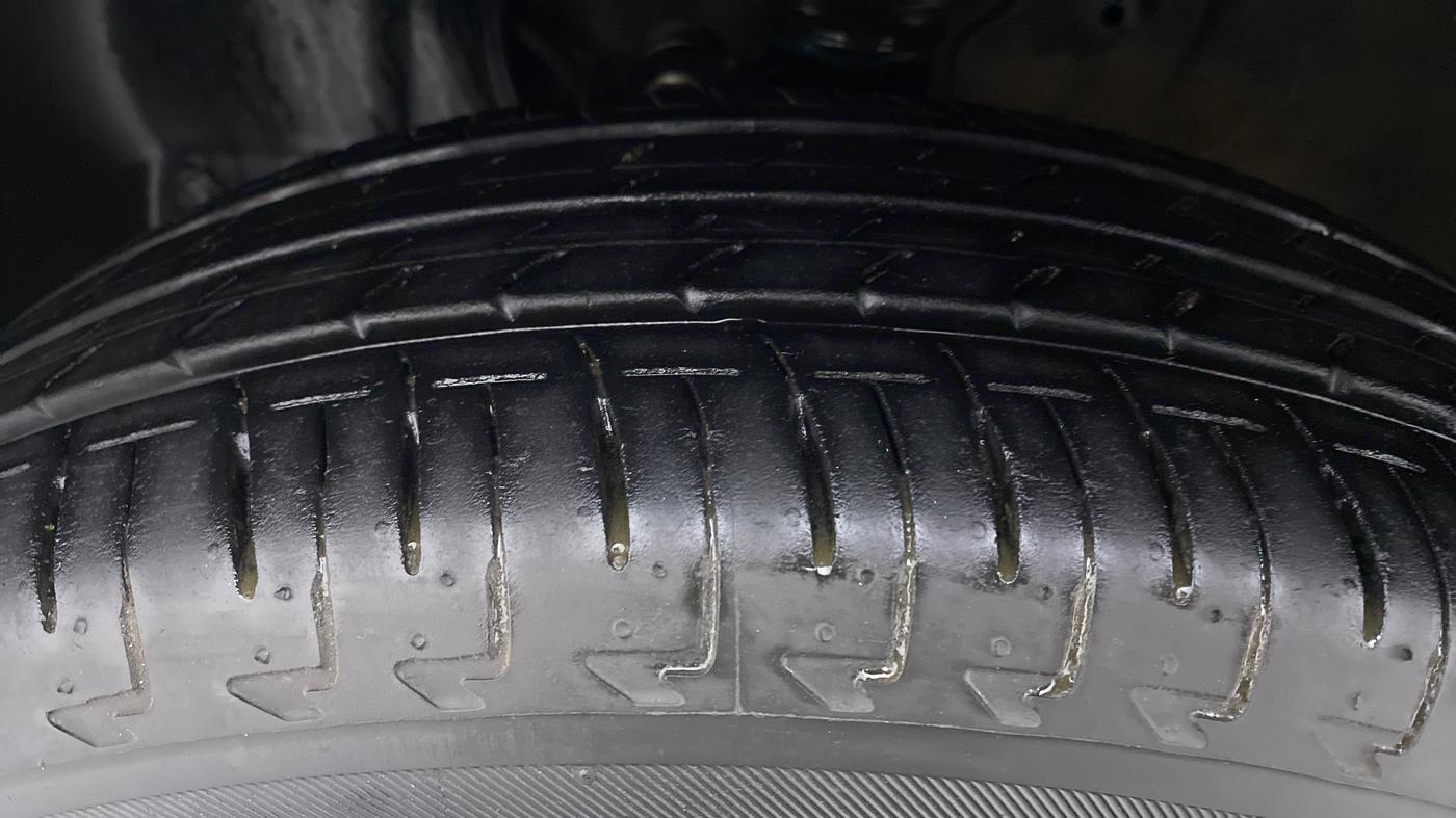 2021 Maruti IGNIS SIGMA 1.2 K12, Petrol, Manual, 17,975 km, Left Front Tyre Tread