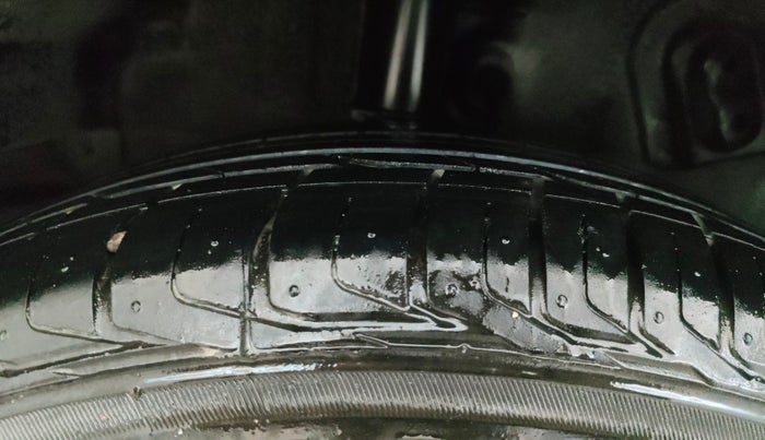 2021 Tata NEXON XZ PLUS (O) DIESEL DARK EDITION, Diesel, Manual, 37,872 km, Right Rear Tyre Tread