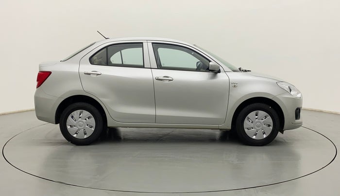 2018 Maruti Dzire LXI, Petrol, Manual, 30,052 km, Right Side View