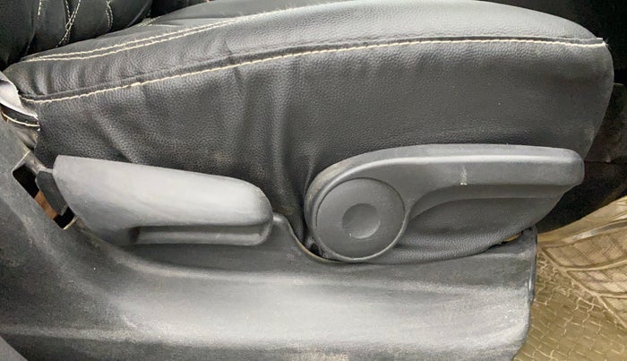 2022 Toyota URBAN CRUISER HIGH GRADE MT, Petrol, Manual, 39,099 km, Driver Side Adjustment Panel