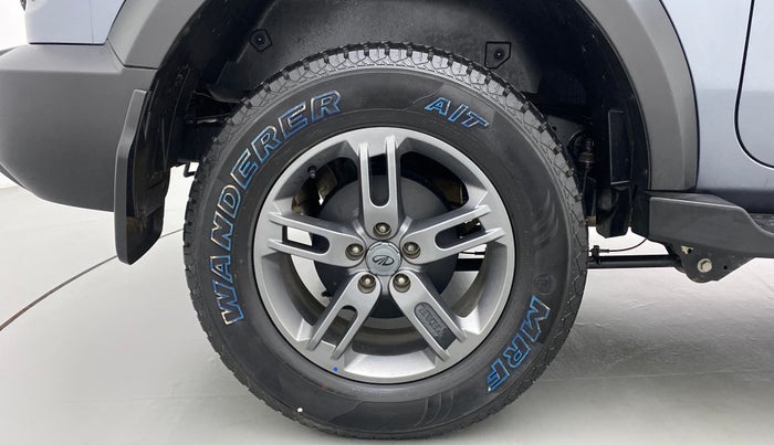 2021 Mahindra Thar LX PETROL HT 4WD AT, Petrol, Automatic, 5,295 km, Right Rear Wheel