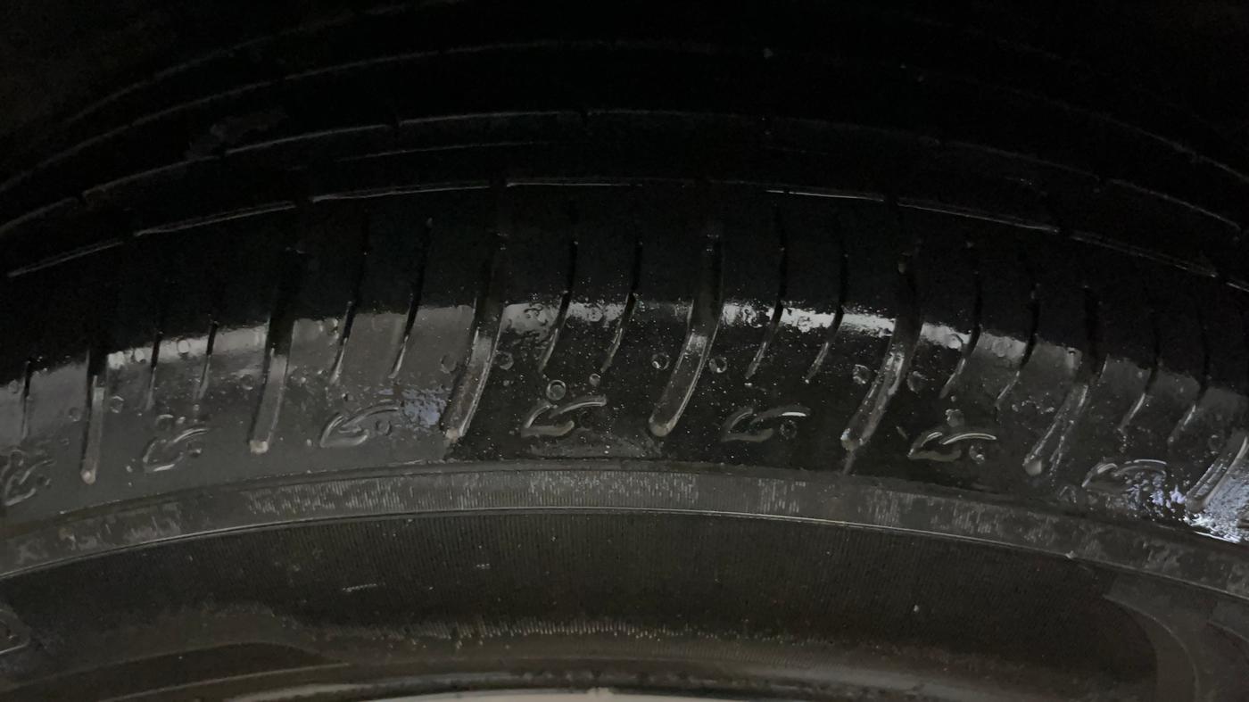 2019 Hyundai VENUE SX PLUS 1.0 TURBO DCT, Petrol, Automatic, 60,164 km, Left Rear Tyre Tread