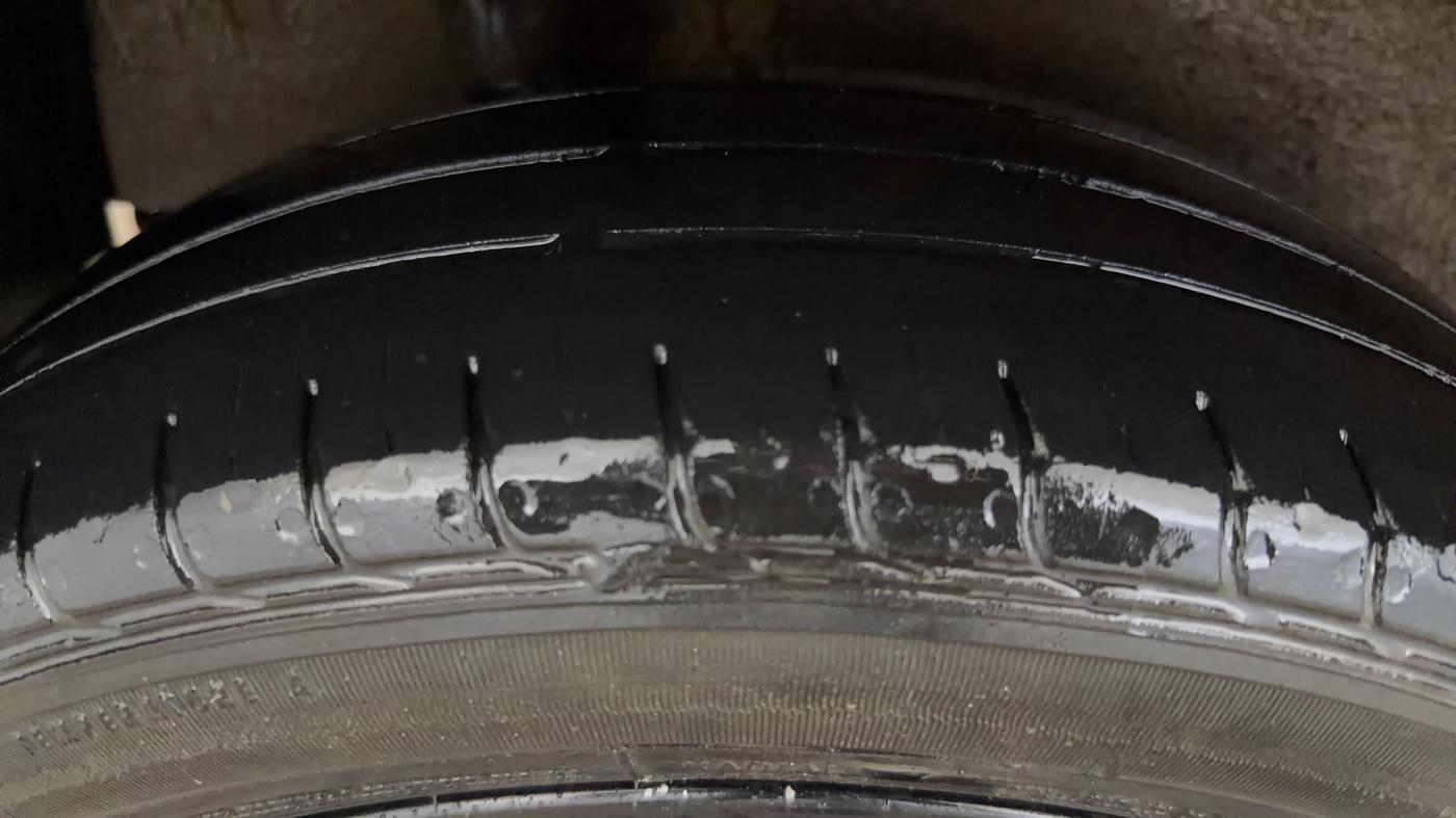 2023 Maruti IGNIS ZETA 1.2 AMT, CNG, Automatic, 68,687 km, Right Rear Tyre Tread