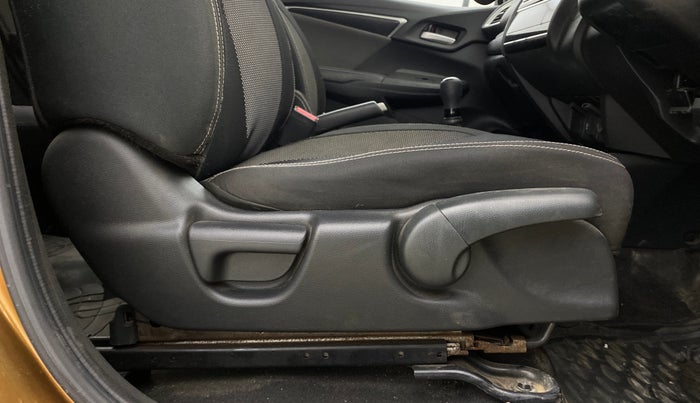 2017 Honda WR-V 1.2L I-VTEC VX MT, Petrol, Manual, 31,844 km, Driver Side Adjustment Panel