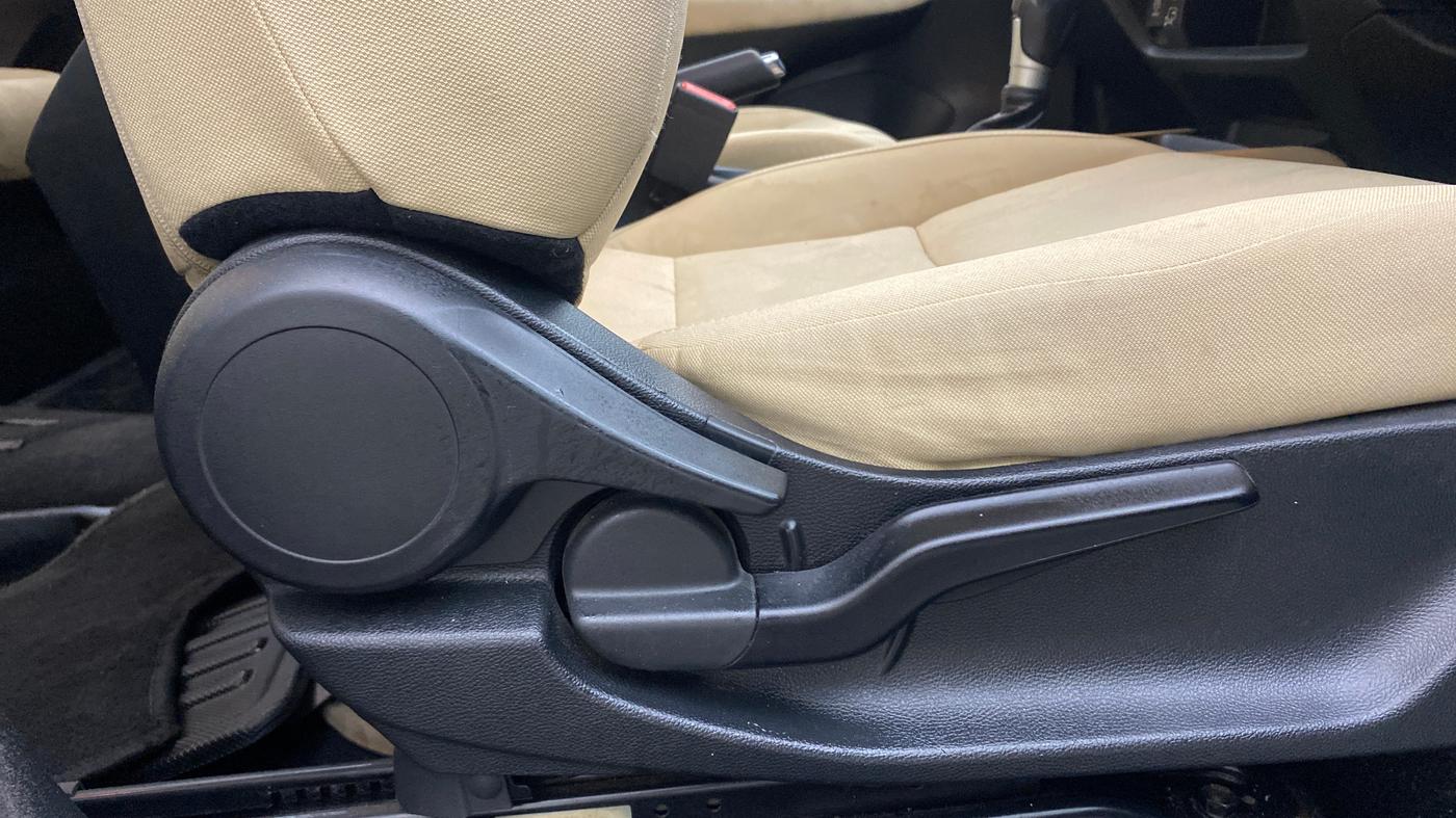 2020 Honda City 1.5L I-VTEC VX CVT, Petrol, Automatic, 1,39,616 km, Driver Side Adjustment Panel