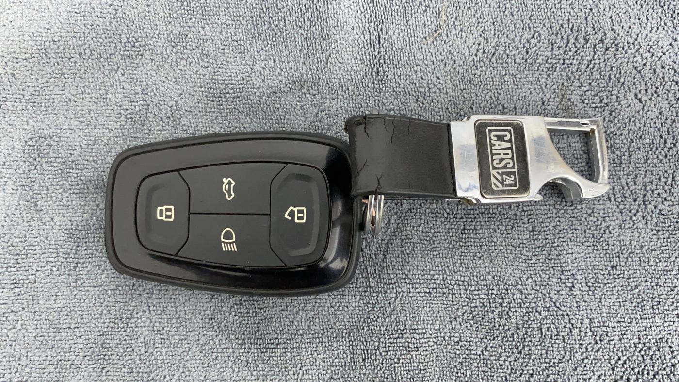 2019 Tata NEXON XZ+ 1.2, Petrol, Manual, 54,503 km, Key Close Up