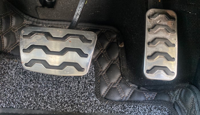 2023 KIA SELTOS X LINE 1.5 DIESEL AT, Diesel, Automatic, 35,227 km, Pedals