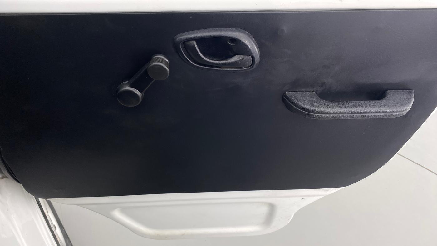 2019 Maruti Eeco 5 STR WITH AC PLUSHTR, Petrol, Manual, 38,591 km, Driver Side Door Panels Control