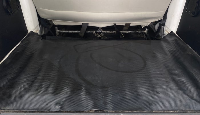 2019 Maruti Eeco 5 STR WITH AC PLUSHTR, Petrol, Manual, 38,591 km, Boot Inside
