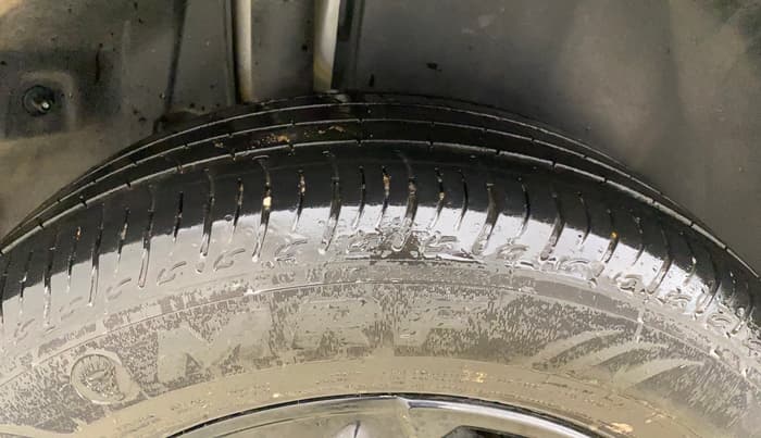 2024 Maruti BREZZA ZXI S-CNG, CNG, Manual, 28,680 km, Right Rear Tyre Tread