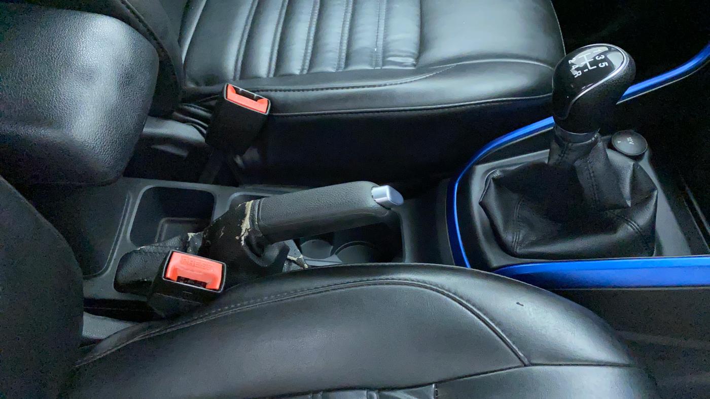 2018 Ford Ecosport TITANIUM 1.5L SIGNATURE EDITION (SUNROOF) PETROL, Petrol, Manual, 67,952 km, Gear Lever