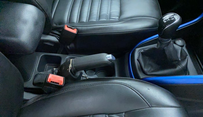 2018 Ford Ecosport TITANIUM 1.5L SIGNATURE EDITION (SUNROOF) PETROL, Petrol, Manual, 67,952 km, Gear Lever