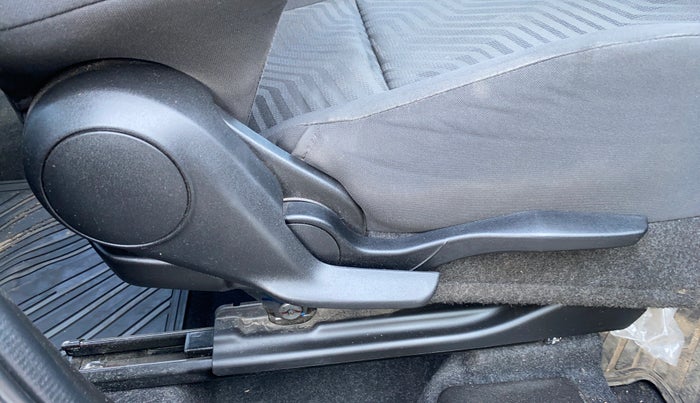 2021 Maruti Swift VXI, Petrol, Manual, 51,813 km, Driver Side Adjustment Panel