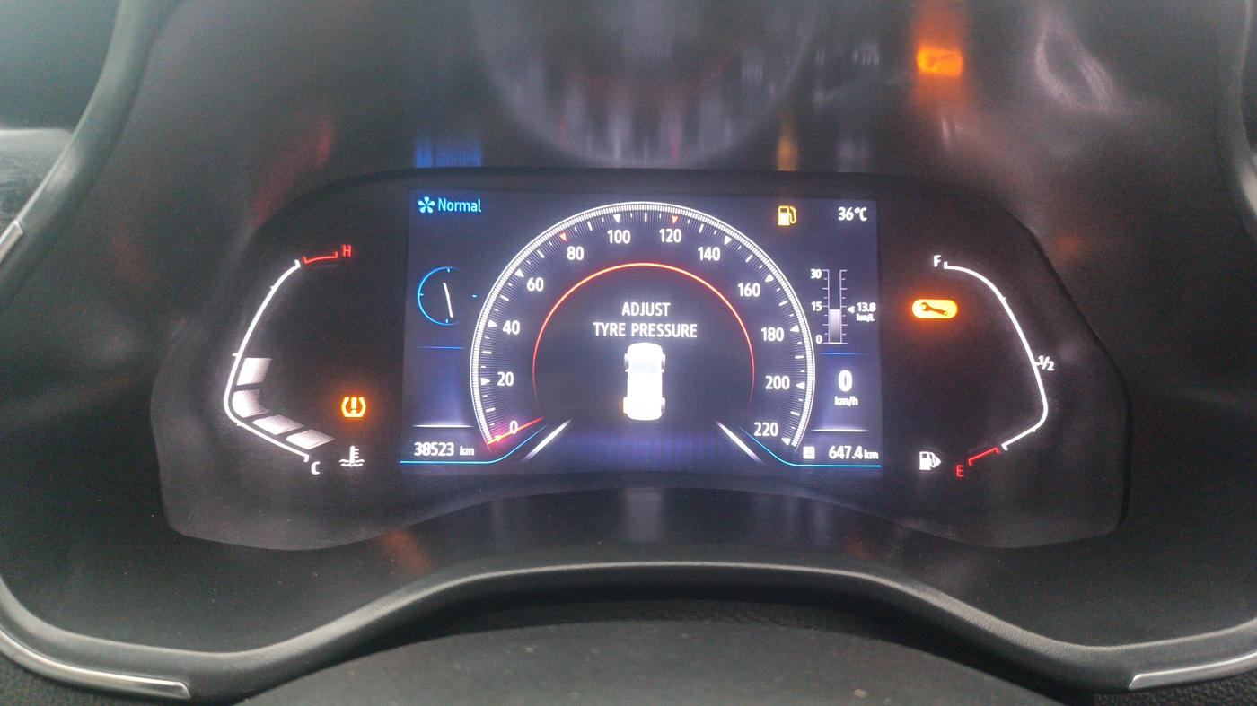 2023 Renault Kiger RXZ MT, Petrol, Manual, 38,523 km, Odometer Image
