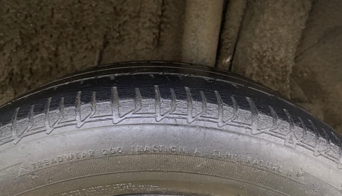2015 Hyundai i20 Active 1.4 SX, Diesel, Manual, 1,28,412 km, Left Rear Tyre Tread