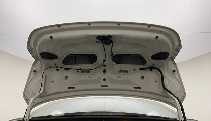 2015 Maruti Ciaz ZXI+, Petrol, Manual, 1,10,844 km, Boot Door Open