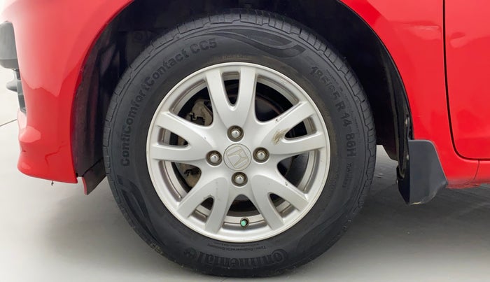 2012 Honda Brio V MT, Petrol, Manual, 67,091 km, Left Front Wheel