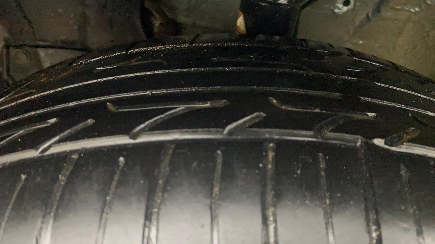 2019 Maruti New Wagon-R VXI (O) 1.0, Petrol, Manual, 89,414 km, Left Front Tyre Tread
