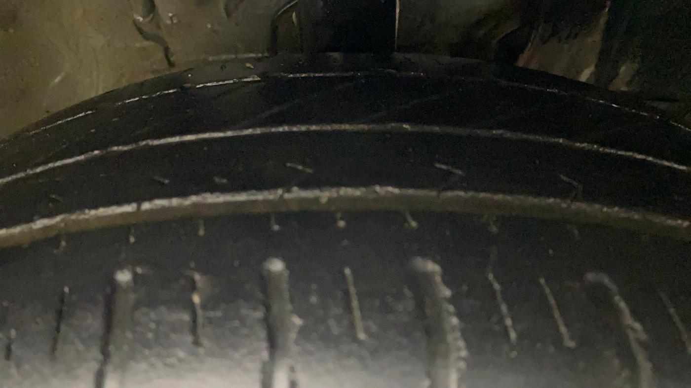 2019 Maruti New Wagon-R VXI (O) 1.0, Petrol, Manual, 89,414 km, Right Front Tyre Tread