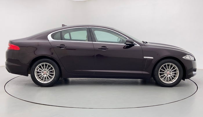2015 Jaguar XF 2.2 DIESEL, Diesel, Automatic, 48,304 km, Right Side