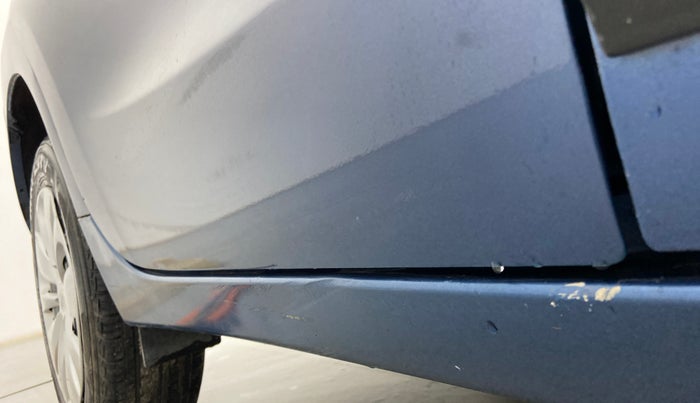 2017 Maruti Baleno DELTA PETROL 1.2, Petrol, Manual, 81,917 km, Right running board - Slightly dented