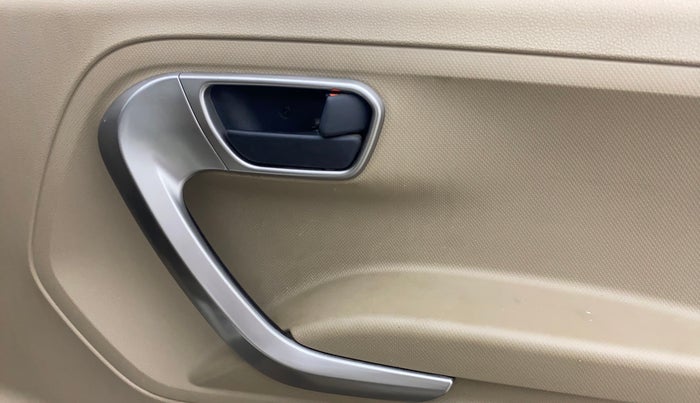 2021 Mahindra BOLERO NEO N10 R, Diesel, Manual, 60,763 km, Driver Side Door Panels Control