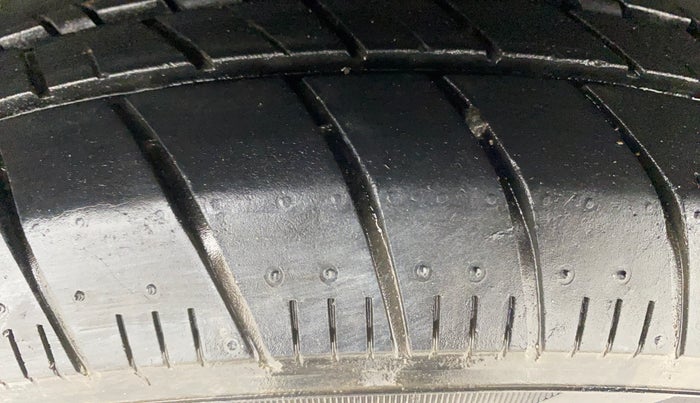 2015 Hyundai Grand i10 ASTA AT 1.2 KAPPA VTVT, Petrol, Automatic, 78,395 km, Right Rear Tyre Tread