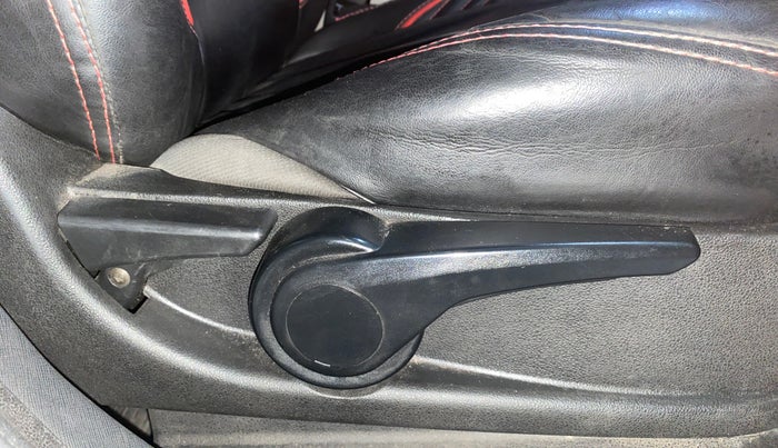 2018 Tata NEXON XZ PLUS PETROL, Petrol, Manual, 96,812 km, Driver Side Adjustment Panel