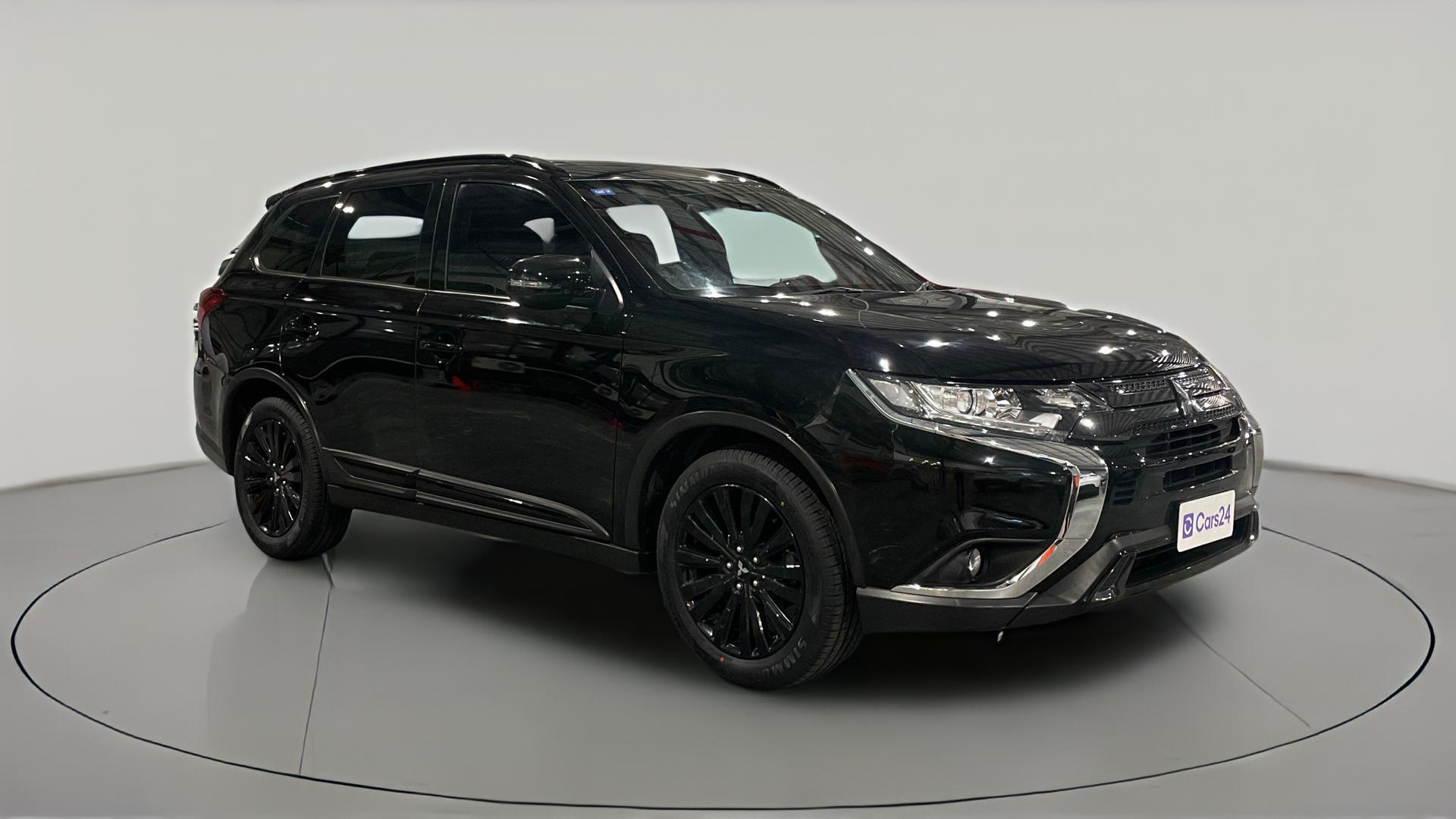 Mitsubishi Outlander image