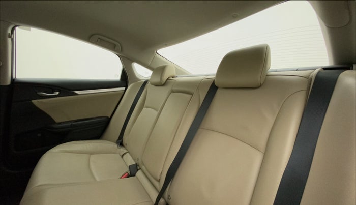 2019 Honda Civic 1.8L I-VTEC VX CVT, Petrol, Automatic, 63,710 km, Right Side Rear Door Cabin