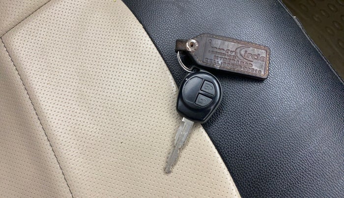 2015 Maruti Wagon R 1.0 VXI, Petrol, Manual, 1,08,880 km, Key Close Up