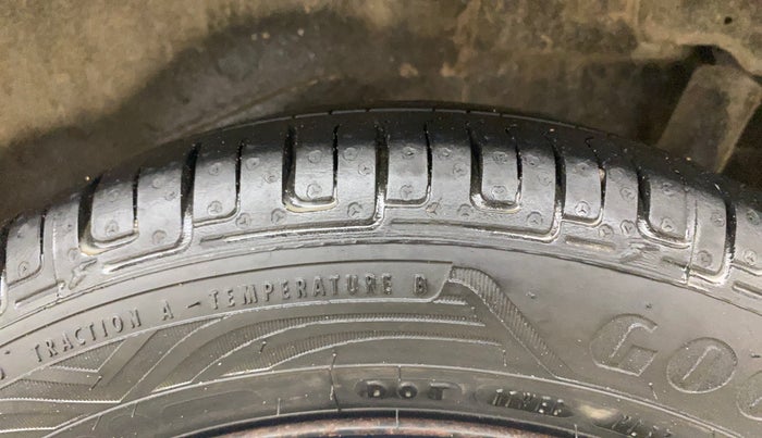 2015 Maruti Wagon R 1.0 VXI, Petrol, Manual, 1,08,880 km, Left Rear Tyre Tread